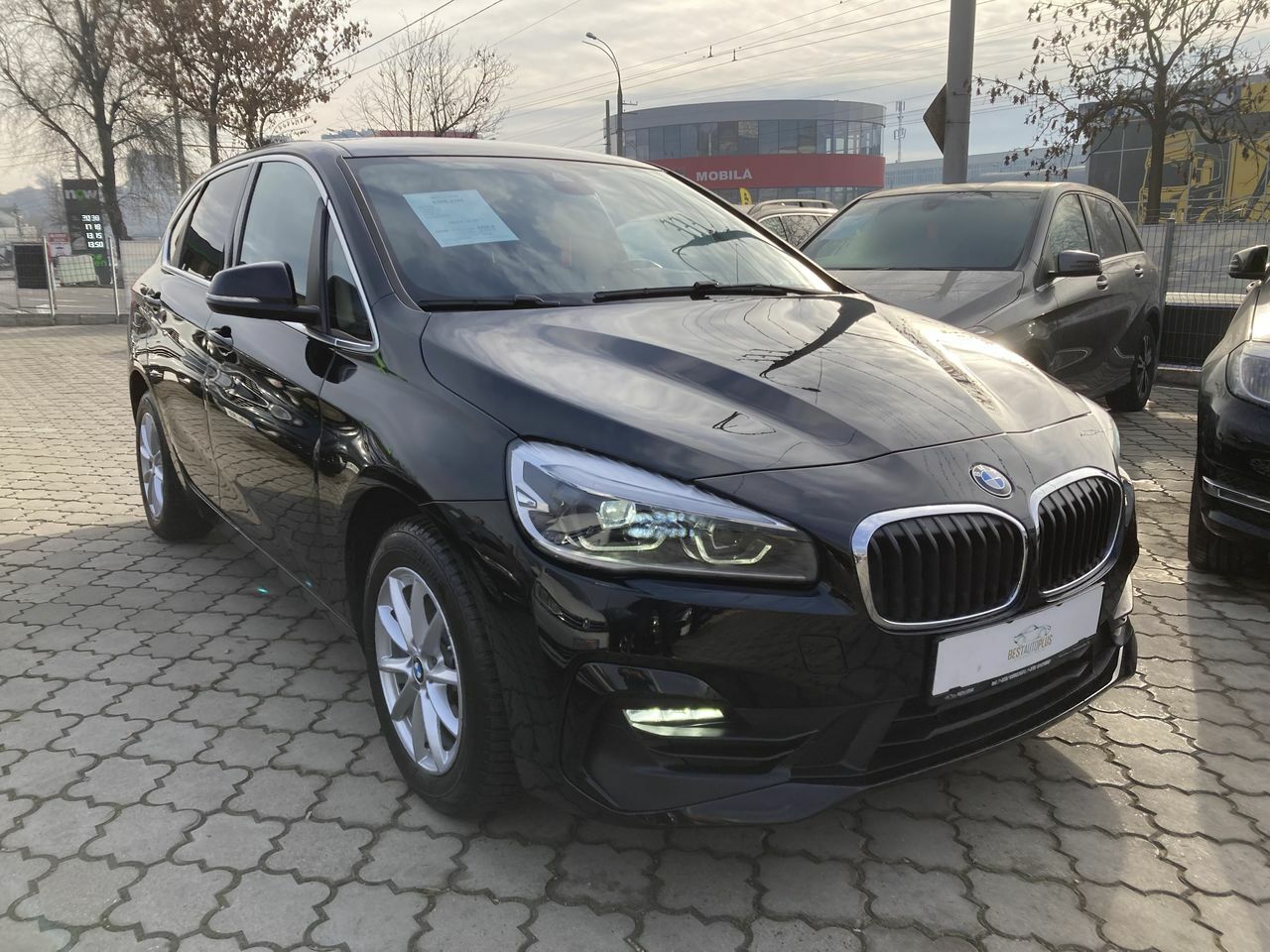 <span style="font-weight: 700;">bmw 2 series&nbsp;</span>